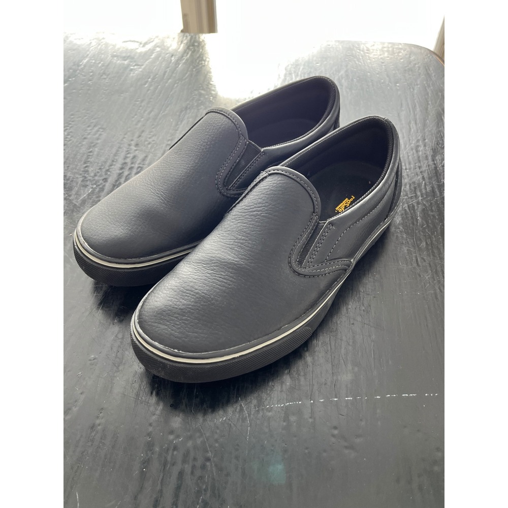 Black Leather TredSafe slip-resistant work‎ shoes